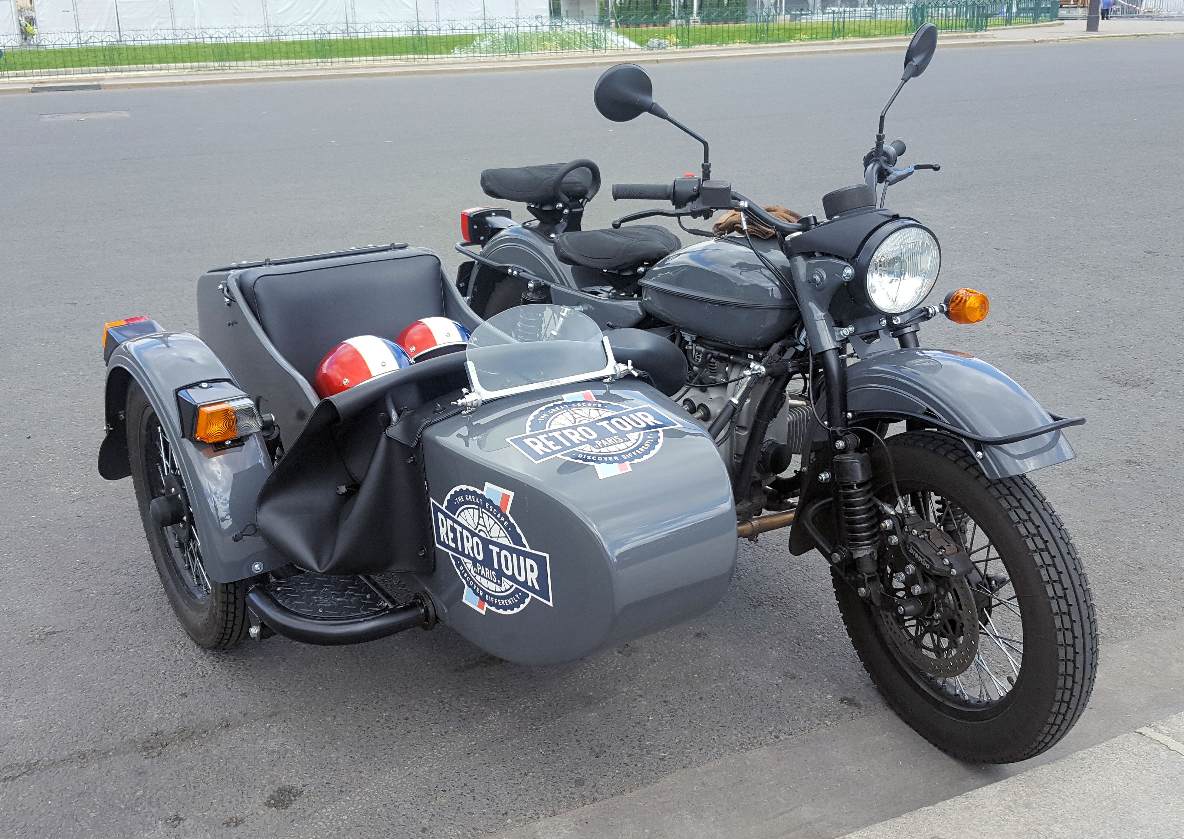 retro tours sidecar