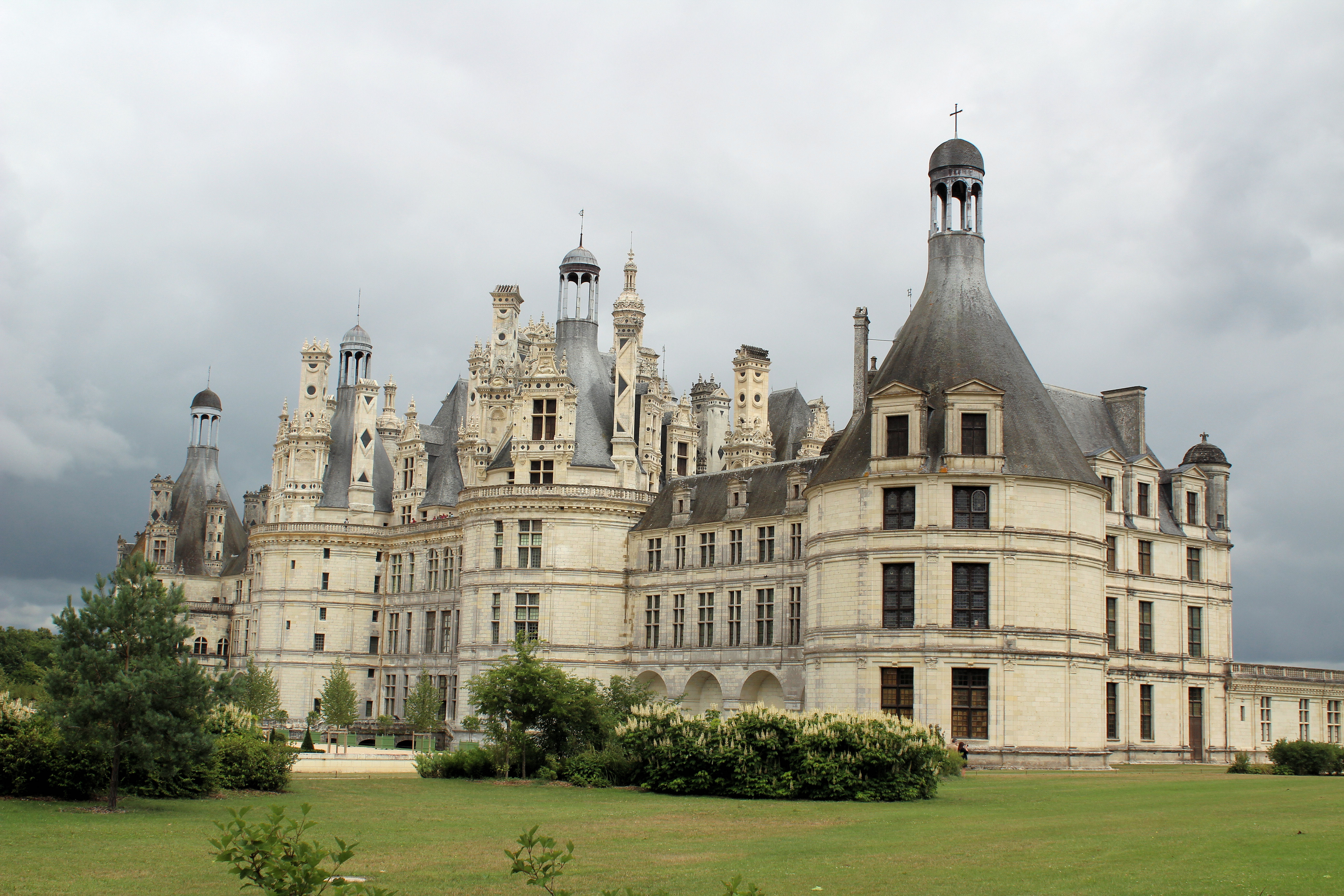 Loire Valley Châteaux Day Trip
