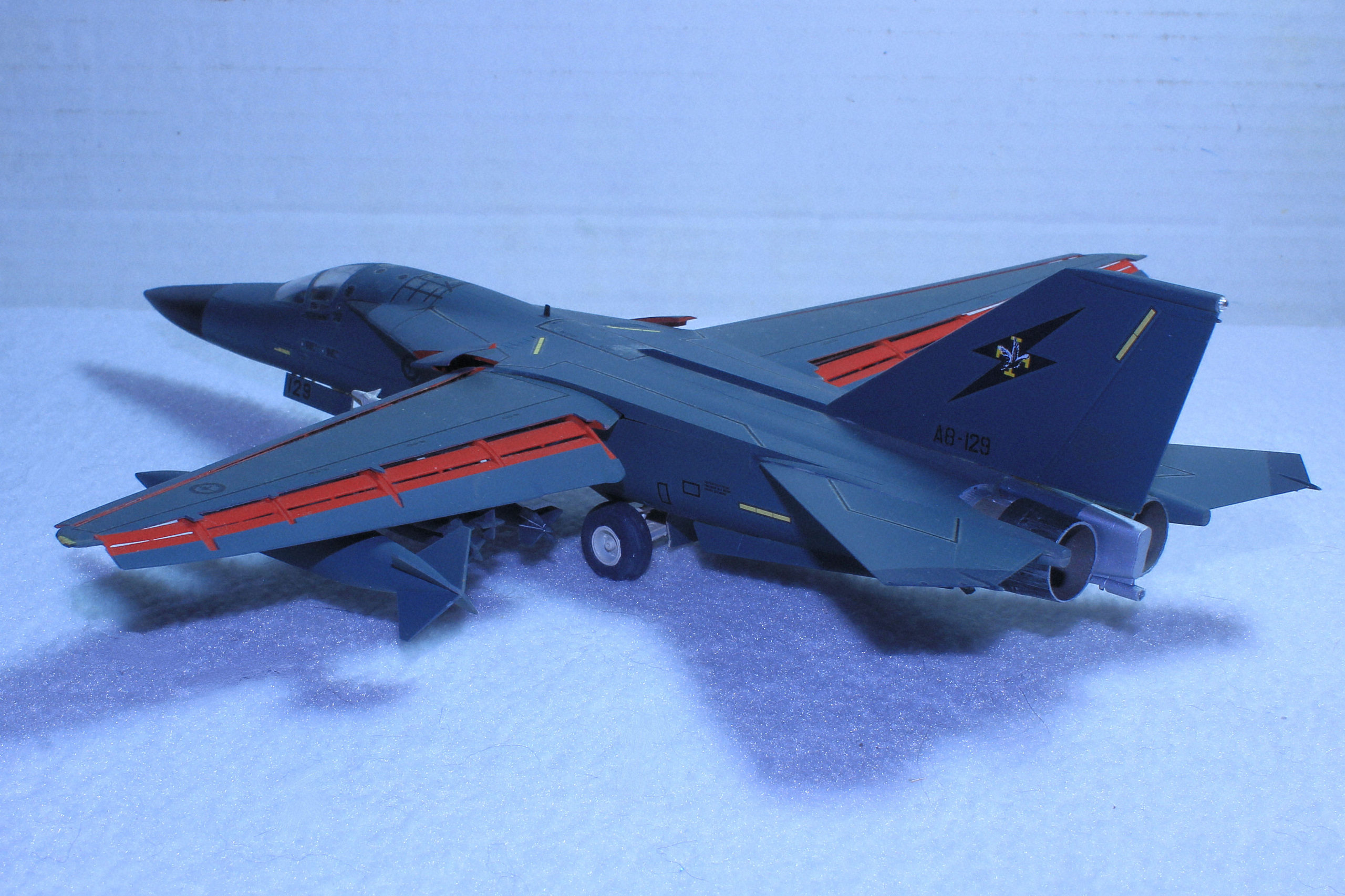 General Dynamics F-111C Aardvark of RAAF 1 Sqn., 82 Wing A8-129 1/72 Scale Model by Hasegawa