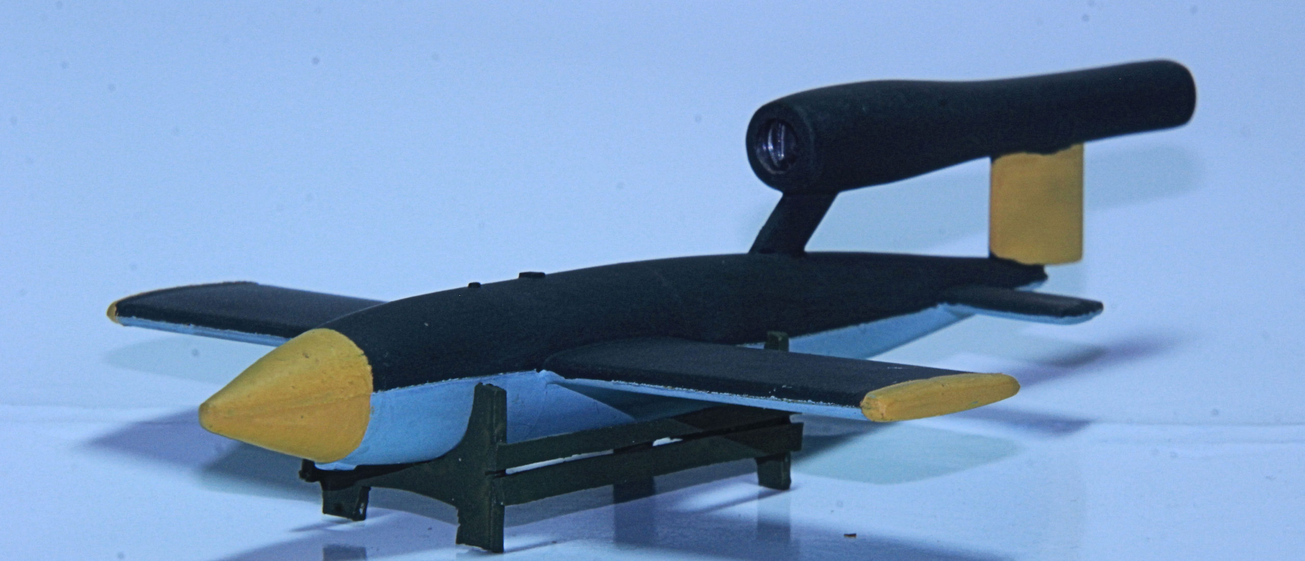 Fieseler Fi 103 V1 Flying Bomb Scale Models - Destination's Journey