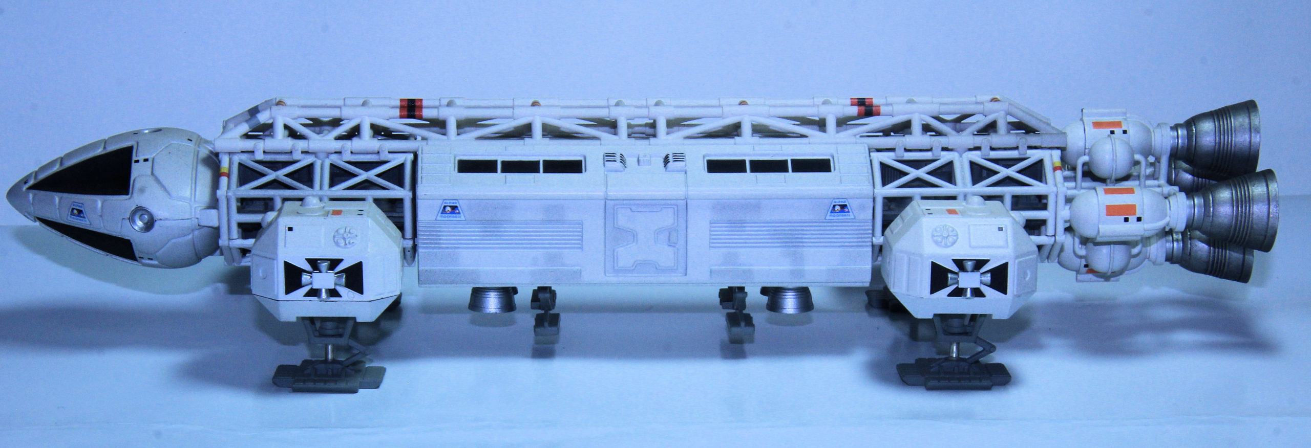 Space 1999 Eagle Transporter Diecast Model 30 cm long by Product Enterprise