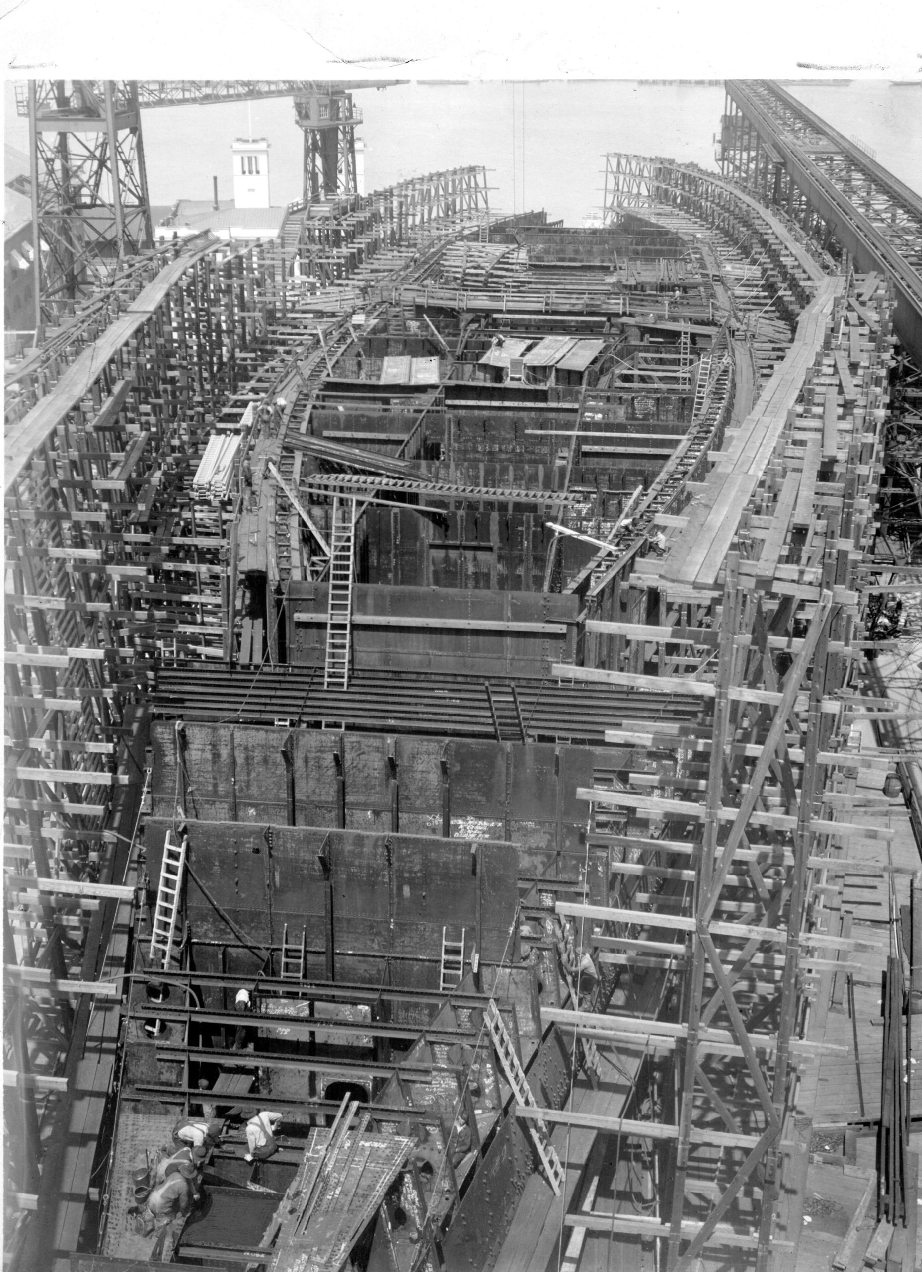 November 1921 progress photo of construction of the Montana (BB-51) at Mare Island Navy Yard