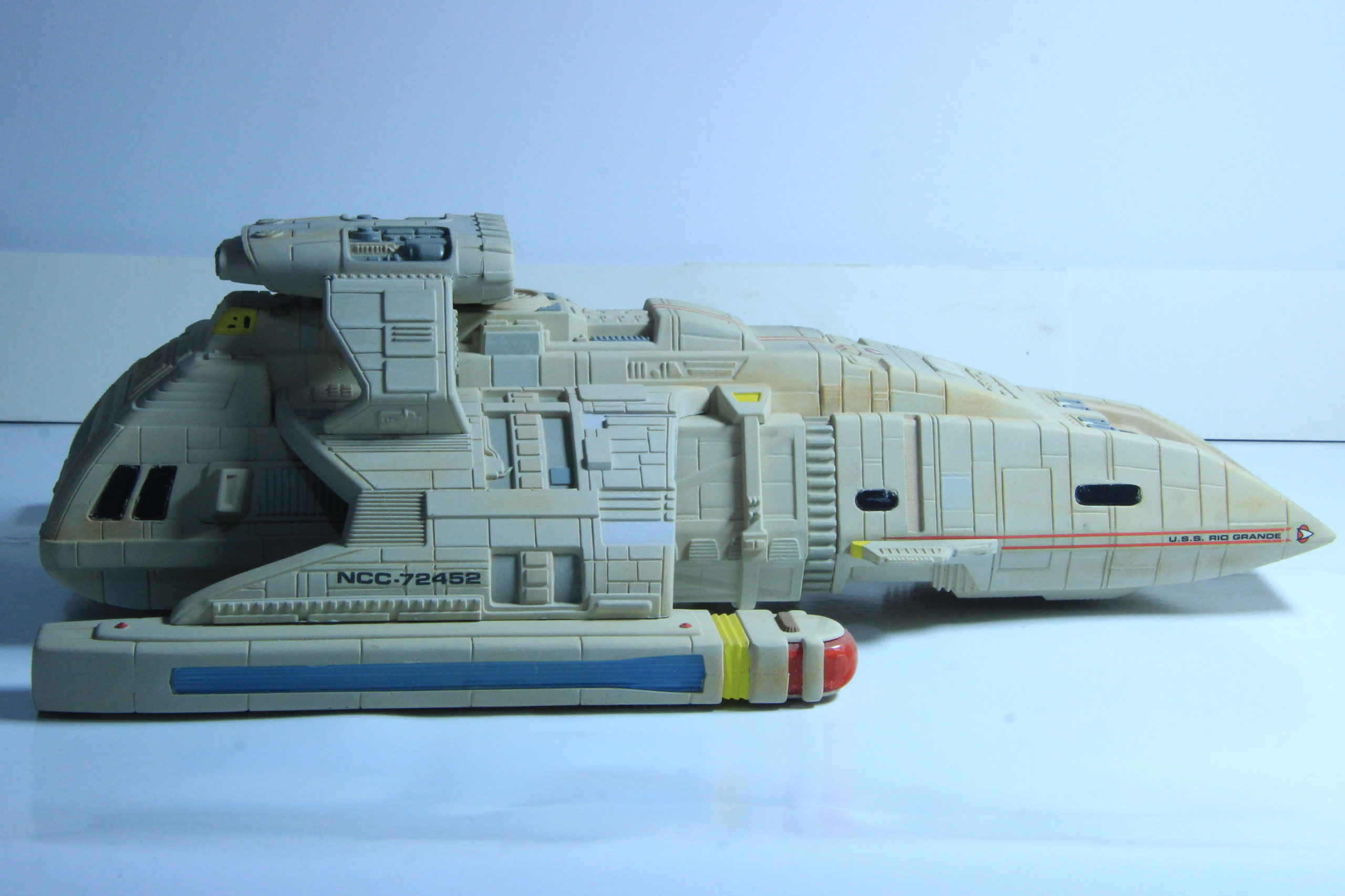 Uss Rio Grande Layout USS Rio Grande Star Trek Deep Space Nine Scale Models - Destination's ...