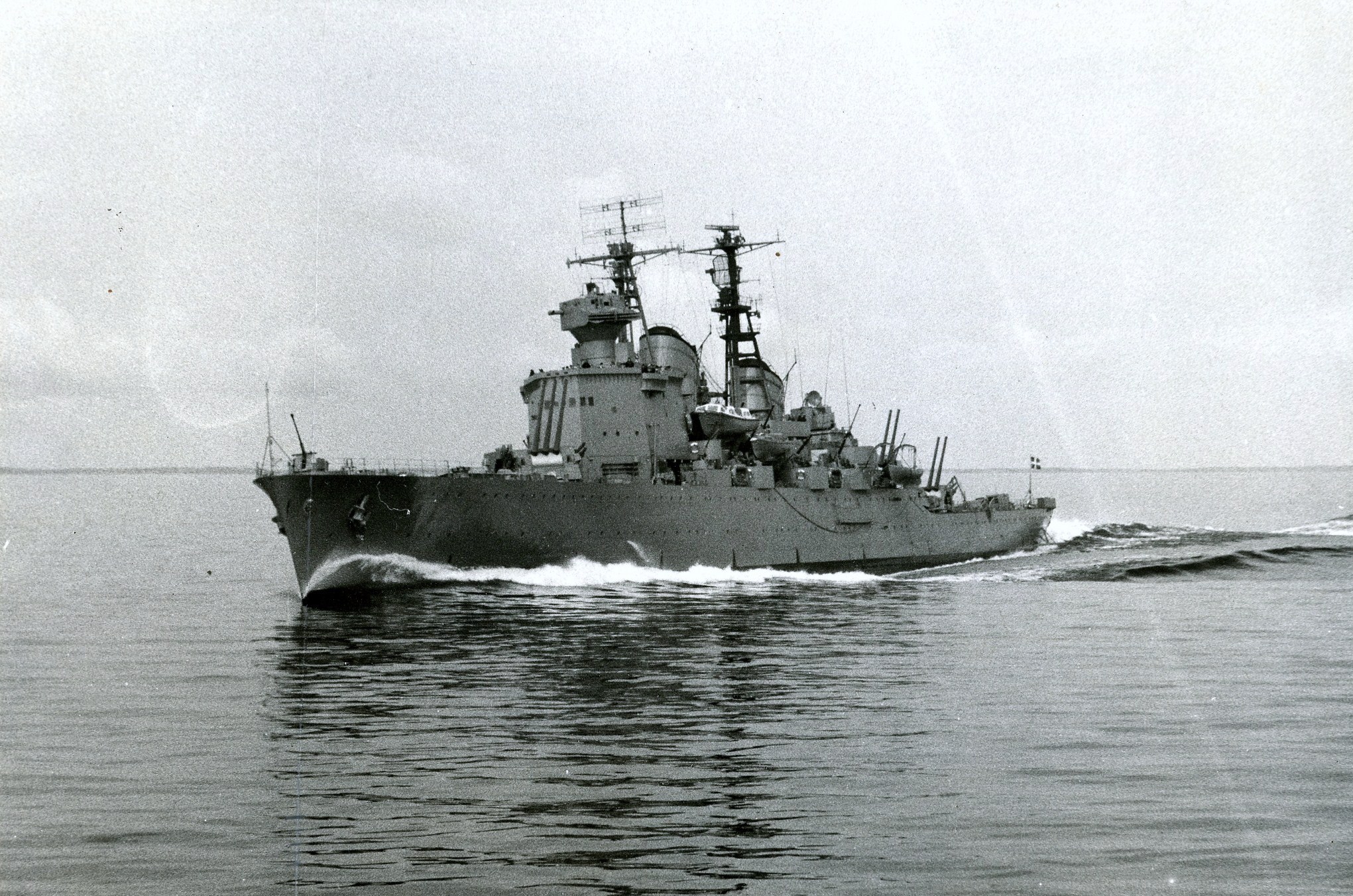 HSwMS Tre Kronor 1954