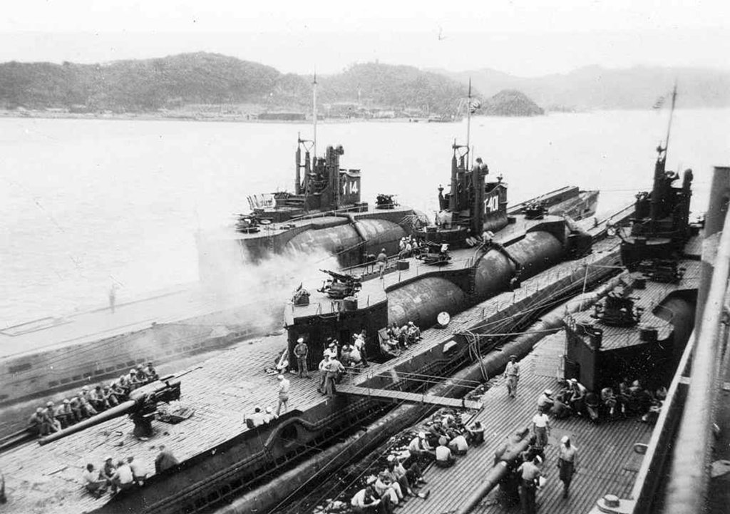 2 captured I-400 class submarines and I-14 in Tokyo Bay, 1945