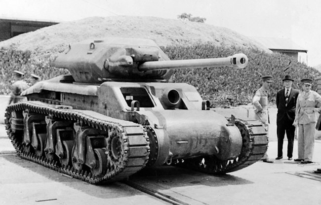 17 pounder gun fitted to AC E1 test vehicle AC IV Tank