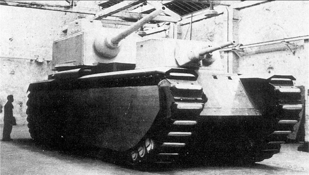 FCM F1 Heavy Tank