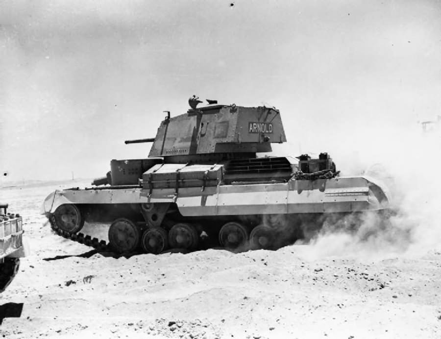 A9 Cruiser Mk. I tank “Arnold” T3521 of 1st Battalion RTR, North Africa