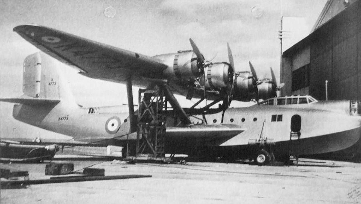 Saunders-Roe A.33
