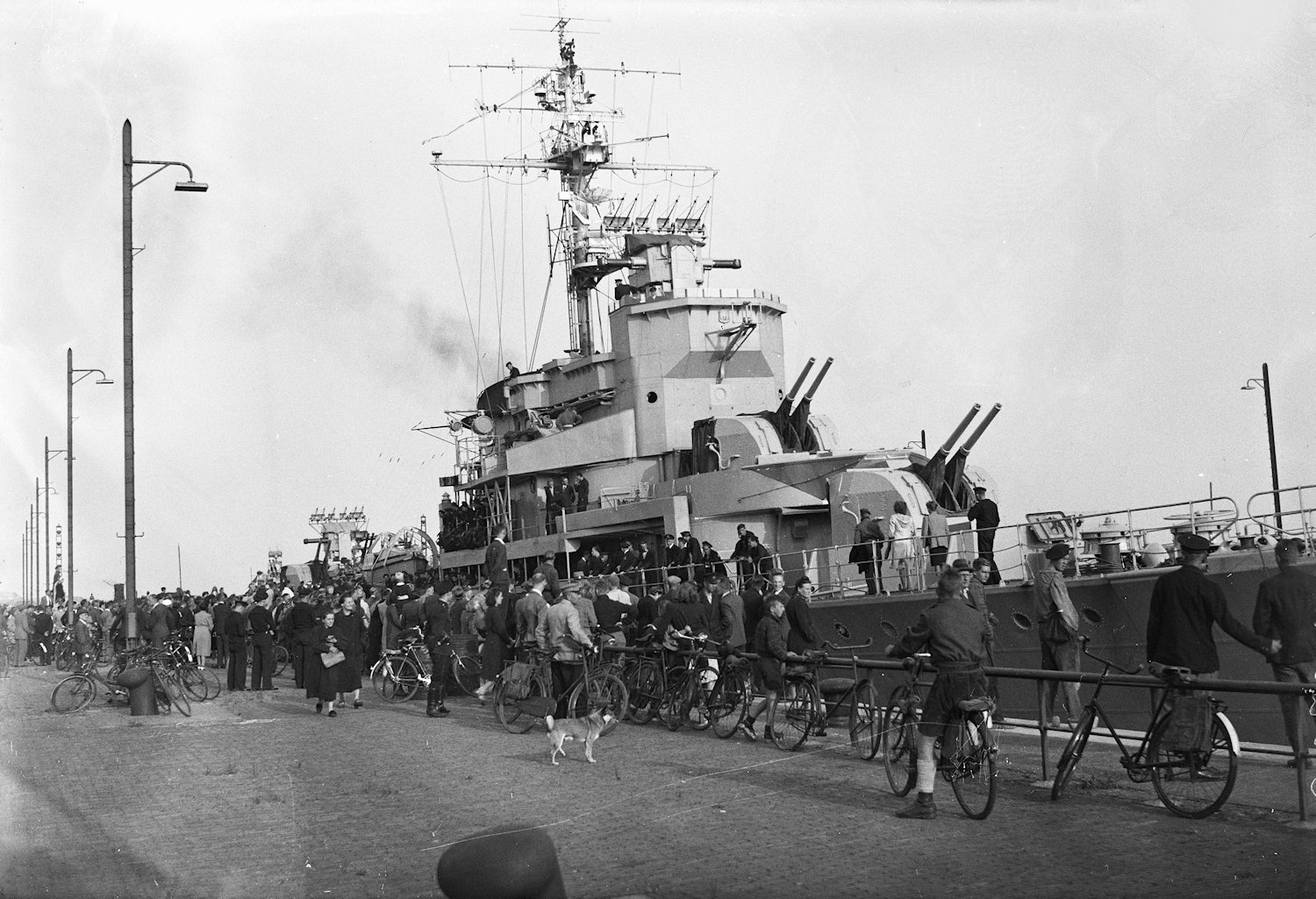 NikoModel 7107 HNLMS jacob Van Hemmskerck 1942 Croiseur léger