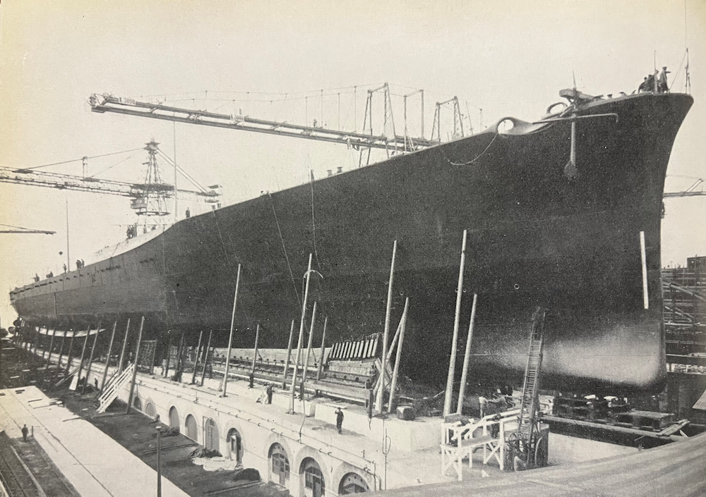 Fiume under construction