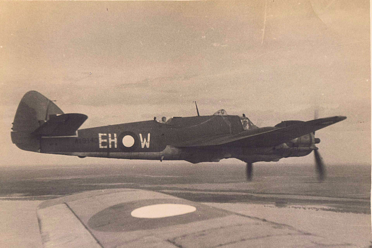 Beaufighter VIC A19-140 of 31 Sqn RAAF