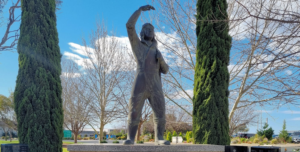 Mildura RAAF Memorial Title