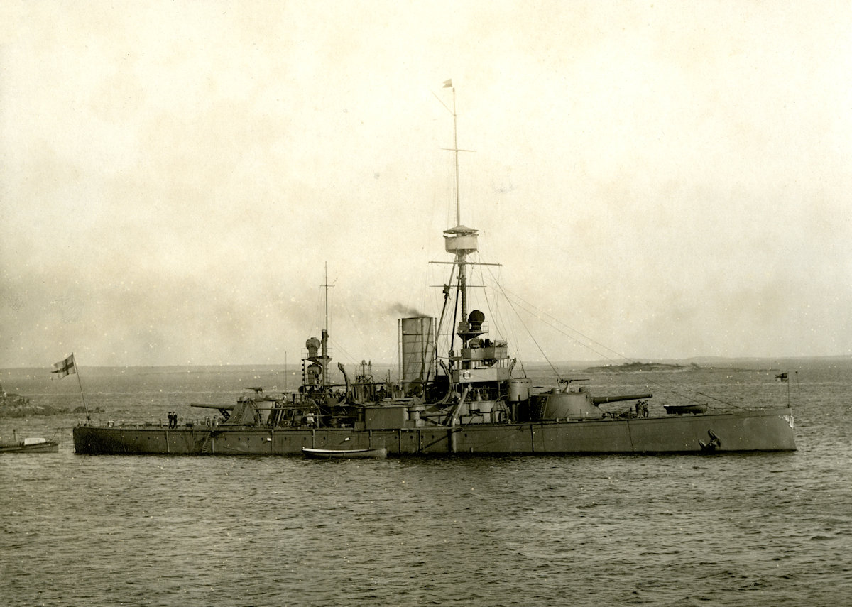 Ship portrait of HSwMS Oden after reconstruction in 1915 at Karlskrona shipyard. The two funnels have been replaced by one