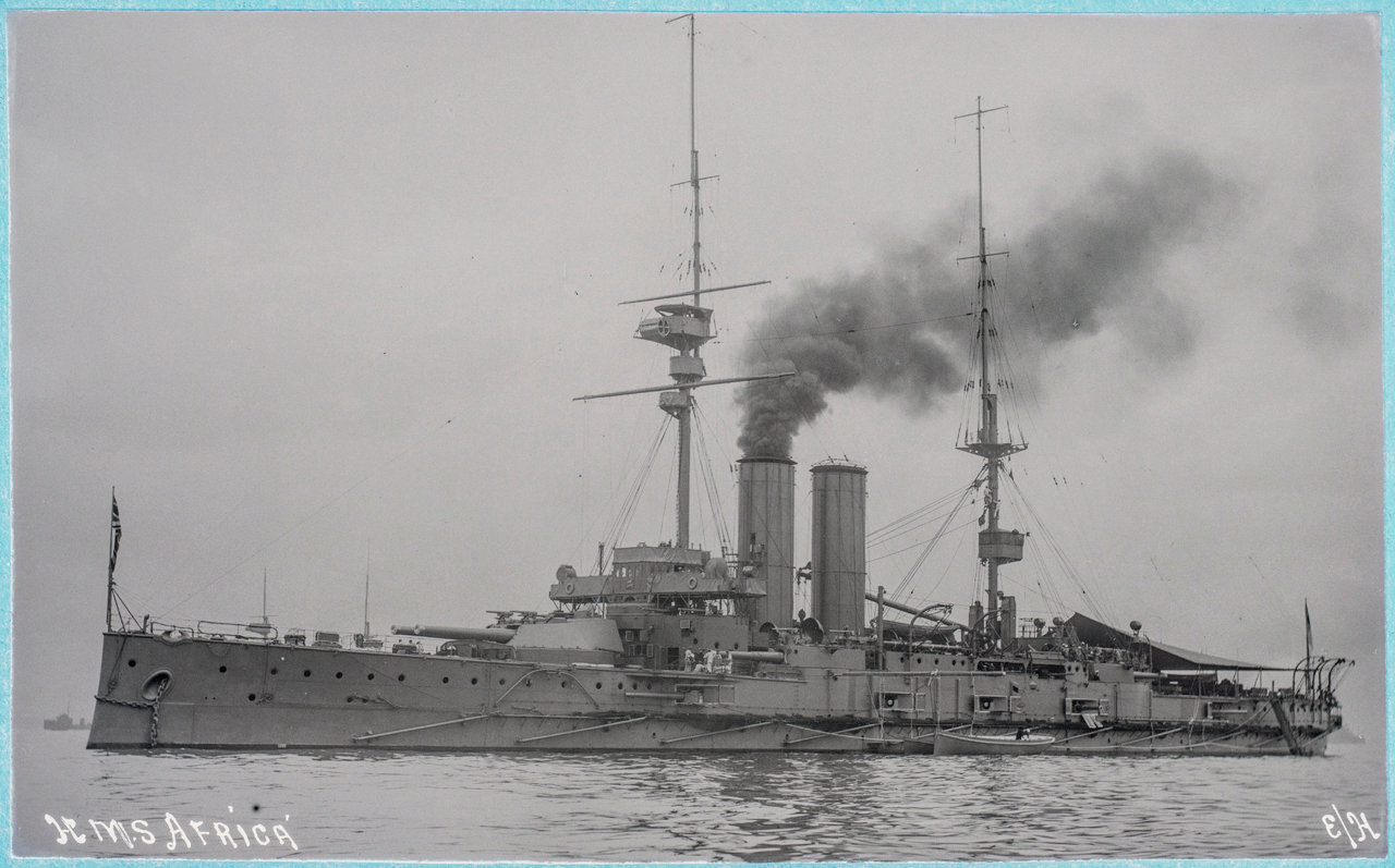 HMS Africa port bow in 1909