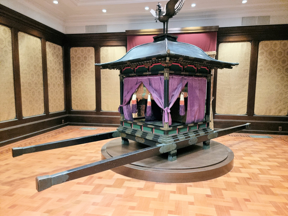 Imperial Palanquin, Edo Period 19th century Tokyo National Museum